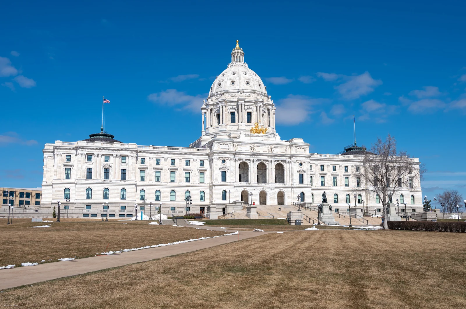Minnesota state capitol building exterior