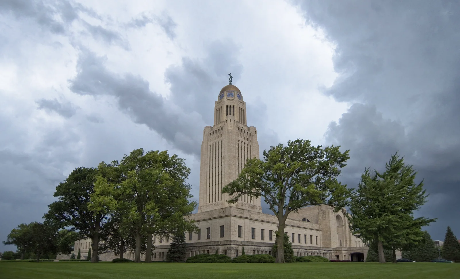 Nebraska state capitol building exterior