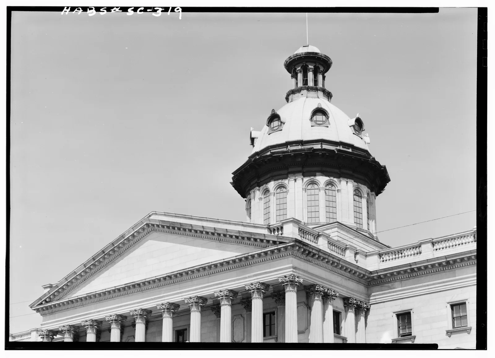 South Carolina state capitol building exterior