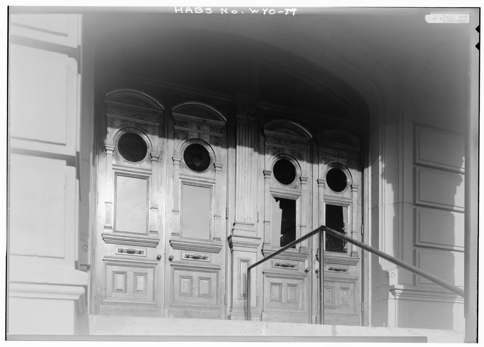 Wyoming state capitol building exterior